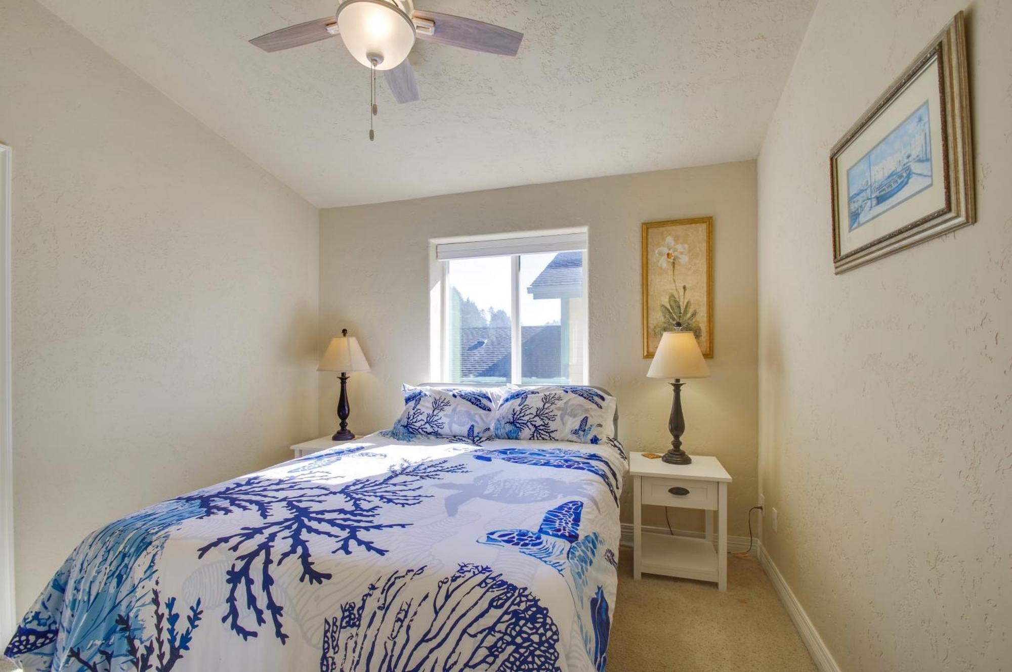 Quiet Waterfront Escape With Hot Tub And Beach Access! Ґолд-Біч Екстер'єр фото