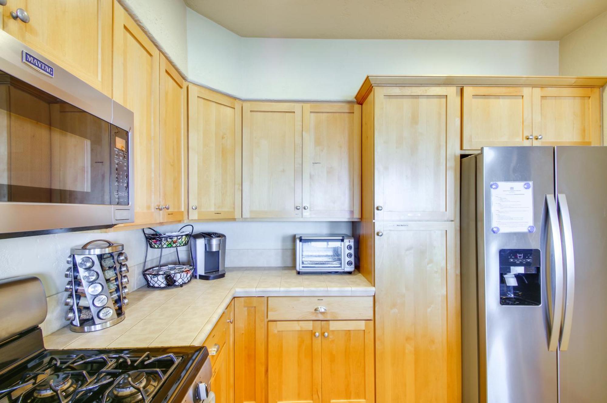 Quiet Waterfront Escape With Hot Tub And Beach Access! Ґолд-Біч Екстер'єр фото
