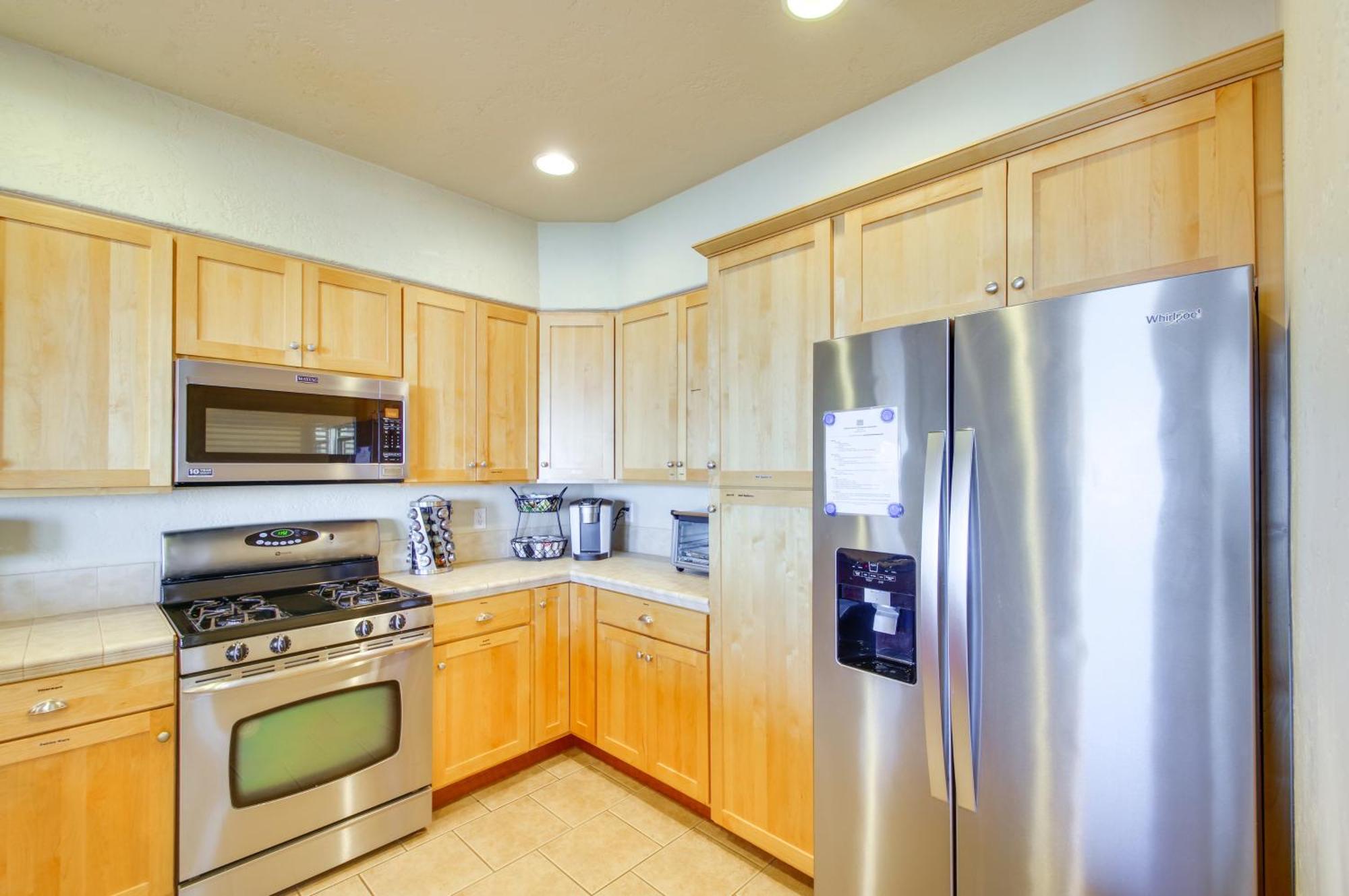 Quiet Waterfront Escape With Hot Tub And Beach Access! Ґолд-Біч Екстер'єр фото